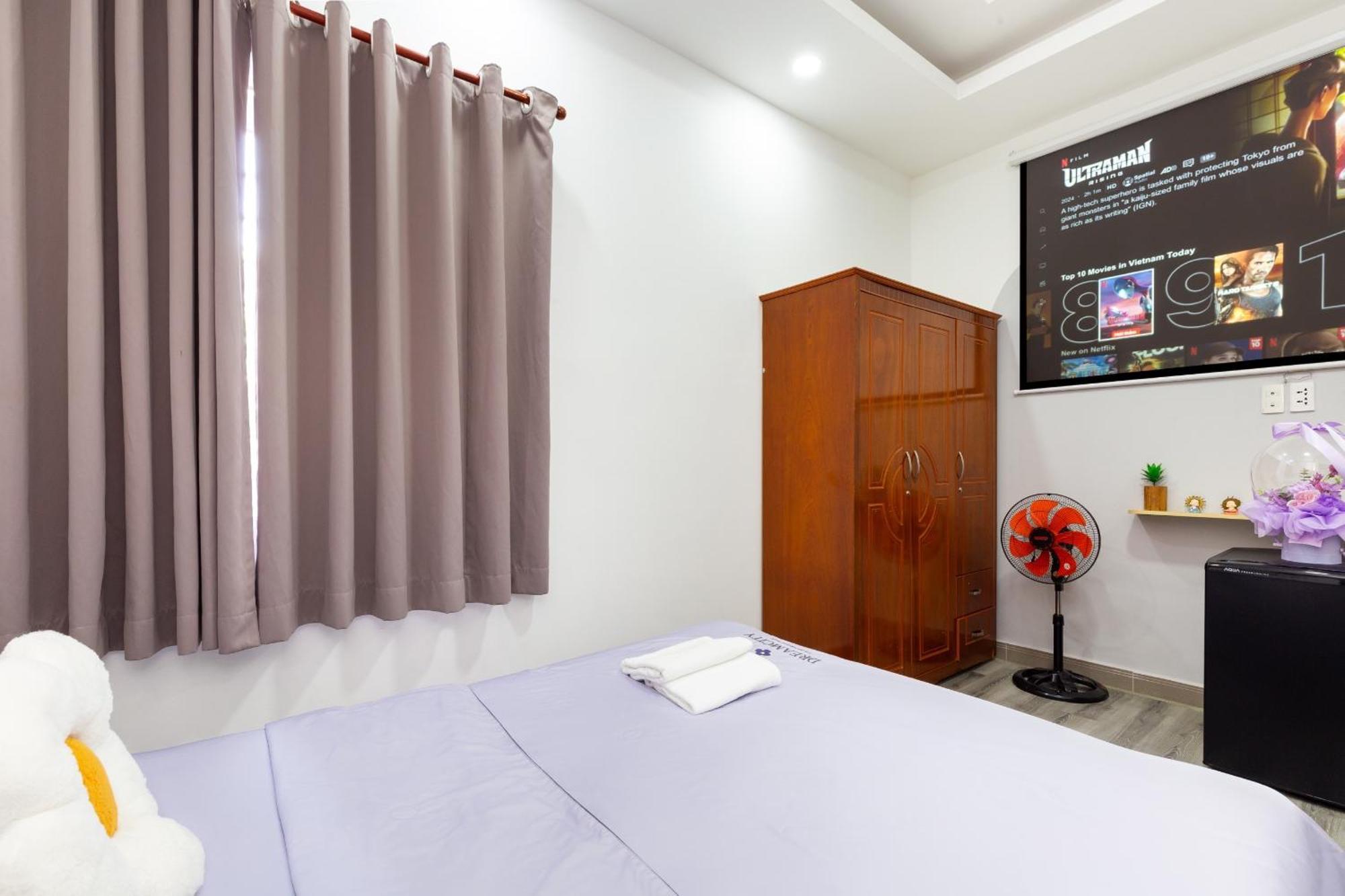 Homestay Sweet Homes - Netflix & Walkin To Bui Vien *